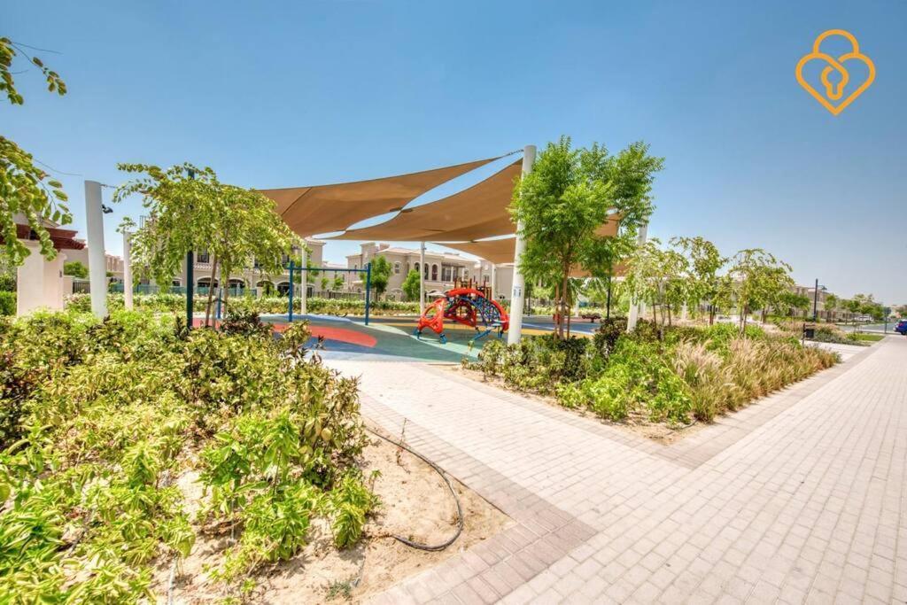 Villa Keysplease Beautiful 3 B/r With Garden, Serena