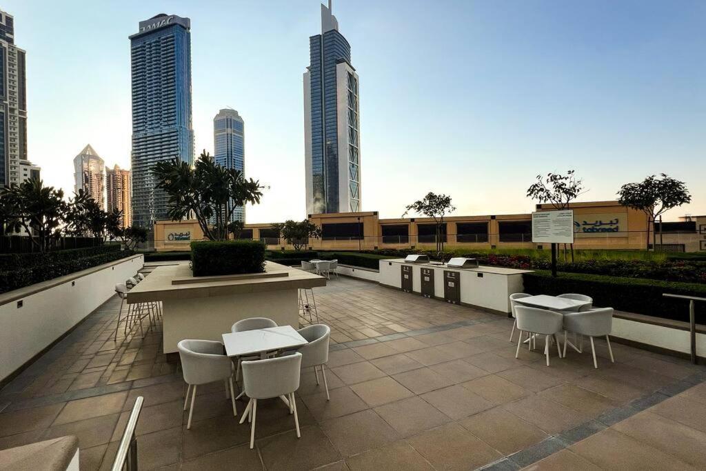 Elegant 1-bedroom Burj Khalifa View Burj Crown