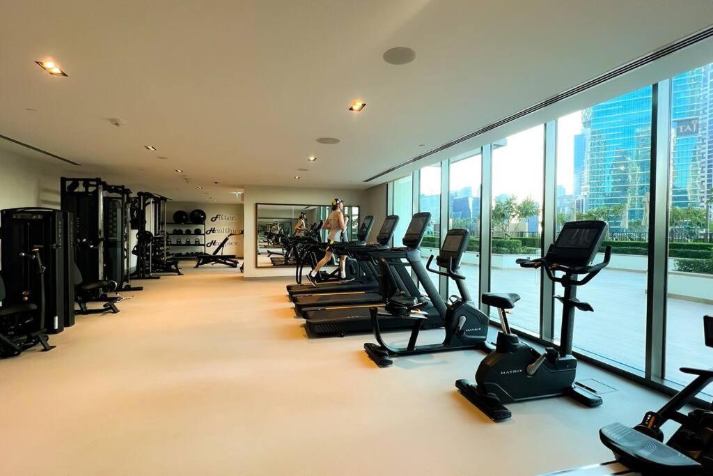 Apartment Elegant 1-bedroom Burj Khalifa View Burj Crown