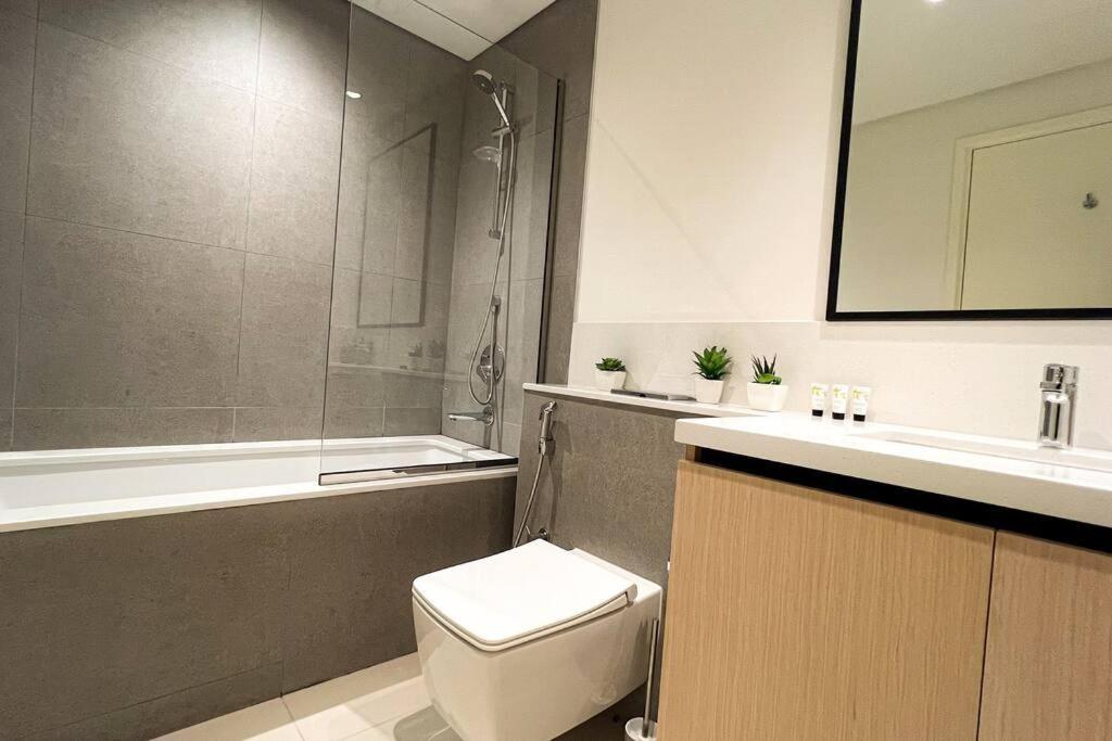 Apartment Elegant 1-bedroom Burj Khalifa View Burj Crown Dubai