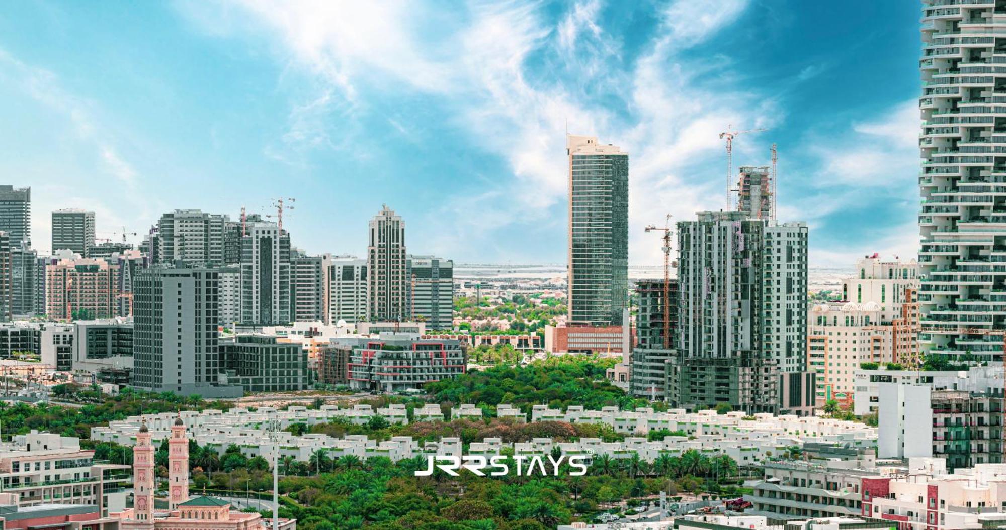 Apartment Upgraded 1br In Bloom Tower B - Jvc *