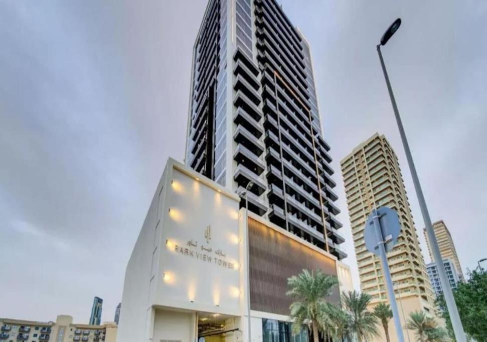 Exclusive In Park View Tower Jvc Dubai