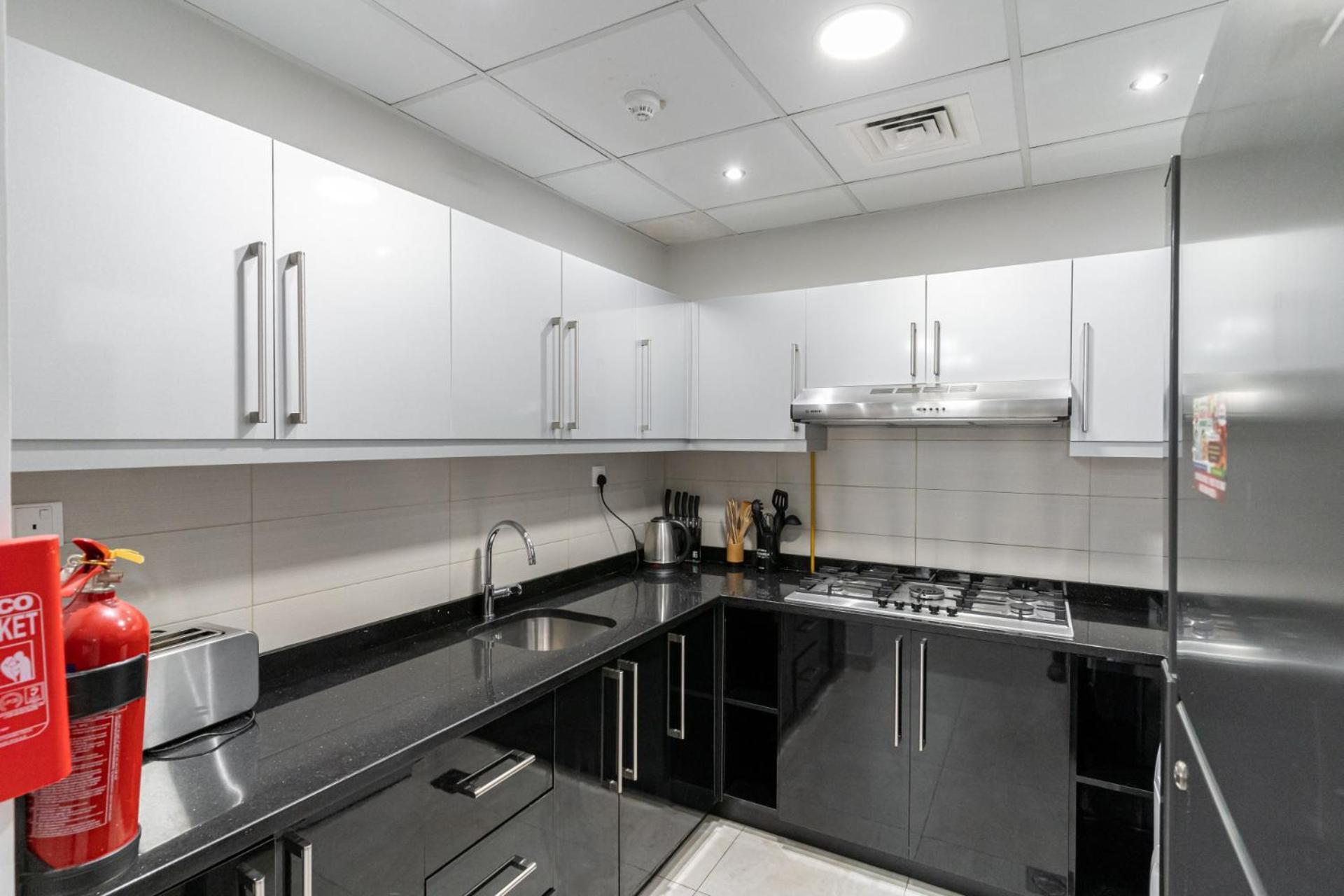 Apartment Group I Near Mall I Family Friendly *
