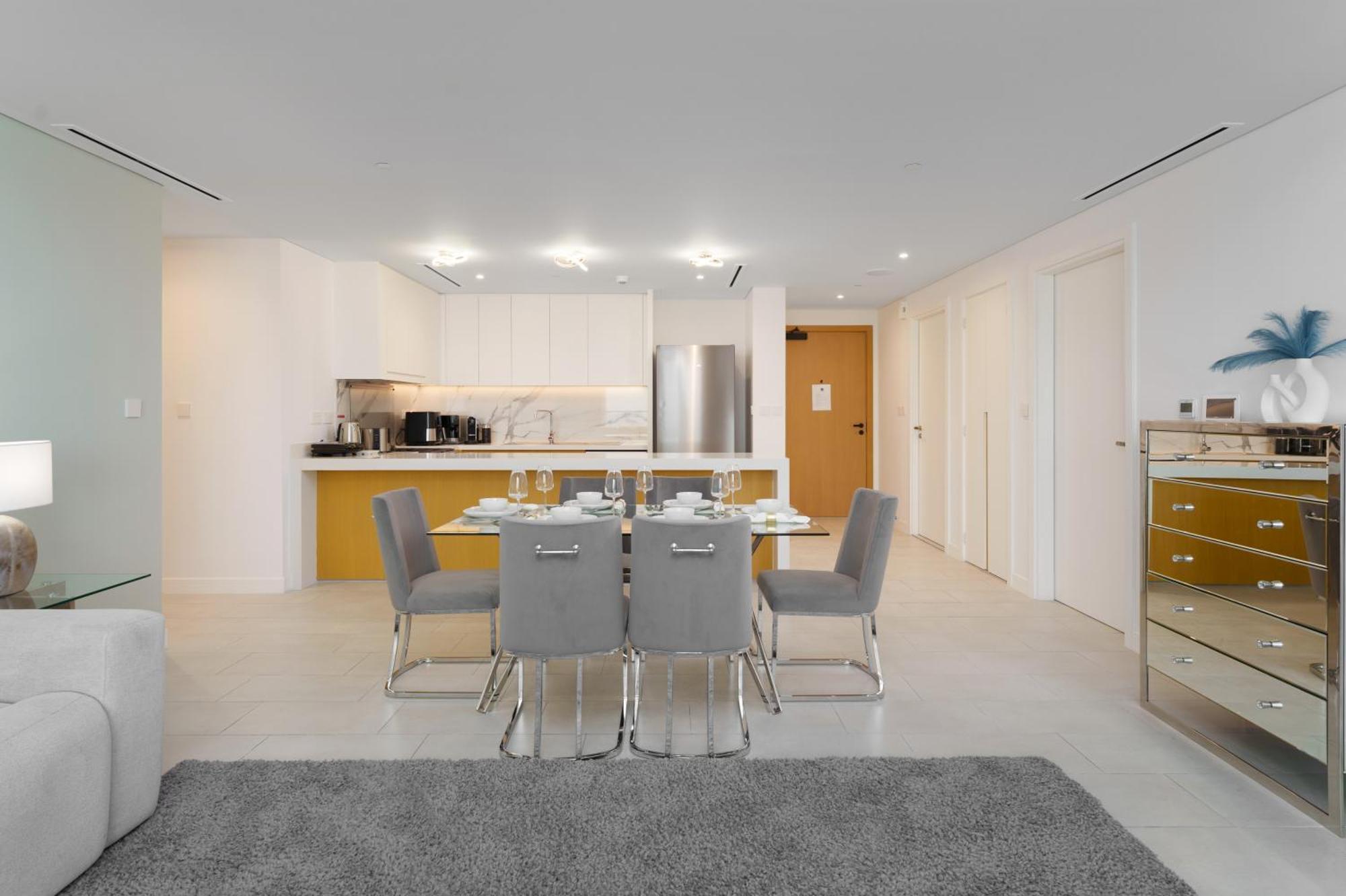 Maison Privee - Seaside Jbr Living W/ Open Sea & Bluewaters Views Apartment