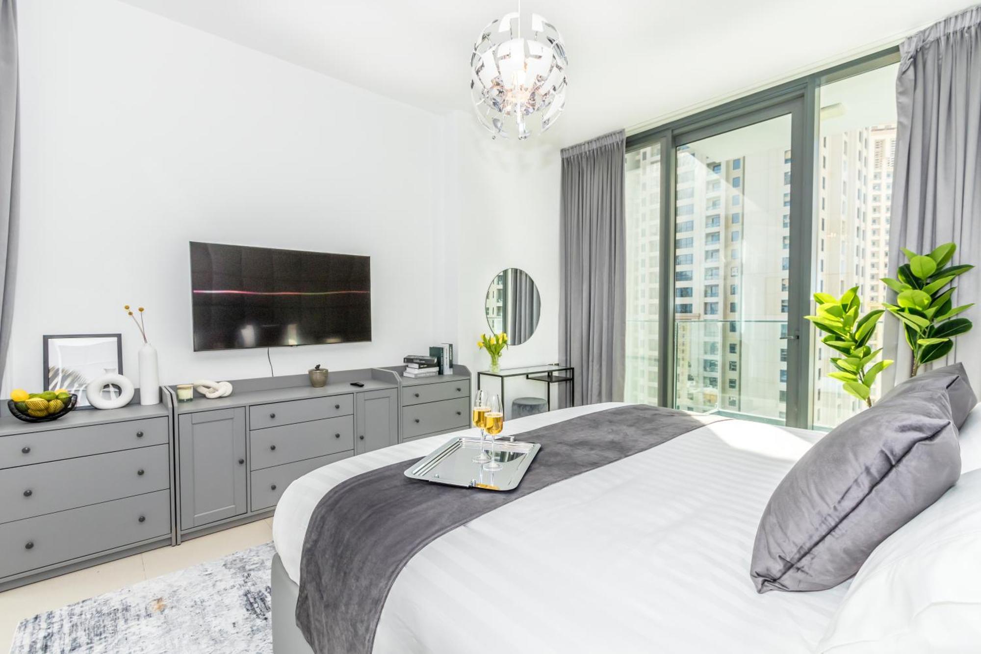 Apartment Gma Liv 2br Partly Sea View *