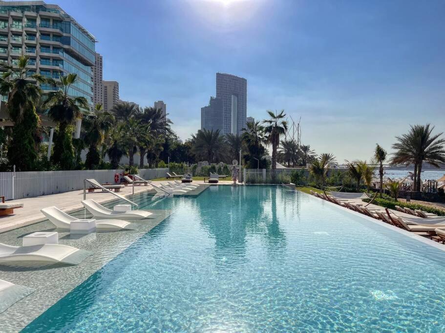 Luxury And Comfy 1br In Jbr Near The Dubai