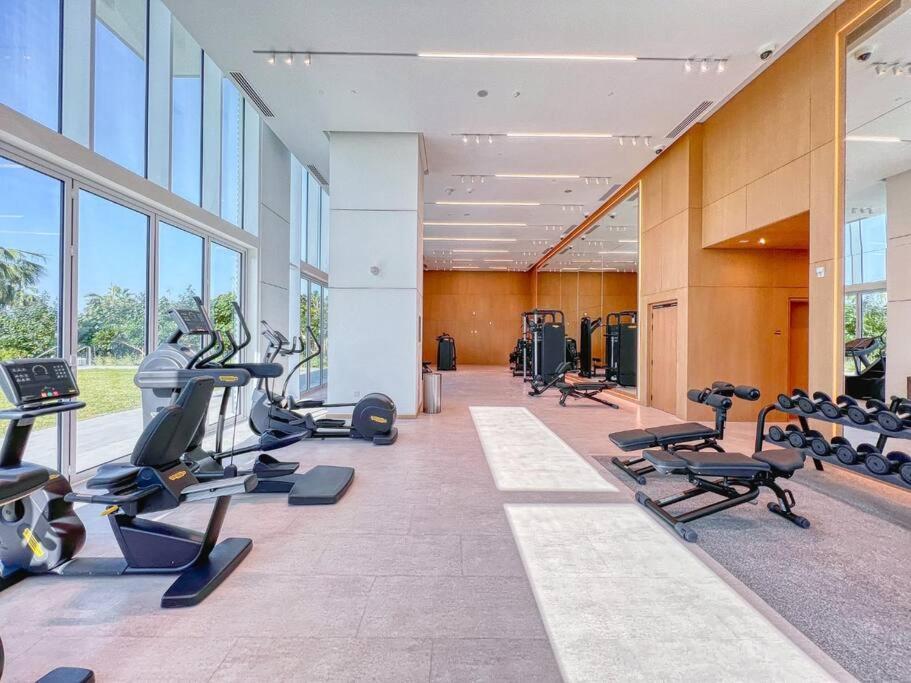 Luxury And Comfy 1br In Jbr Near The Dubai