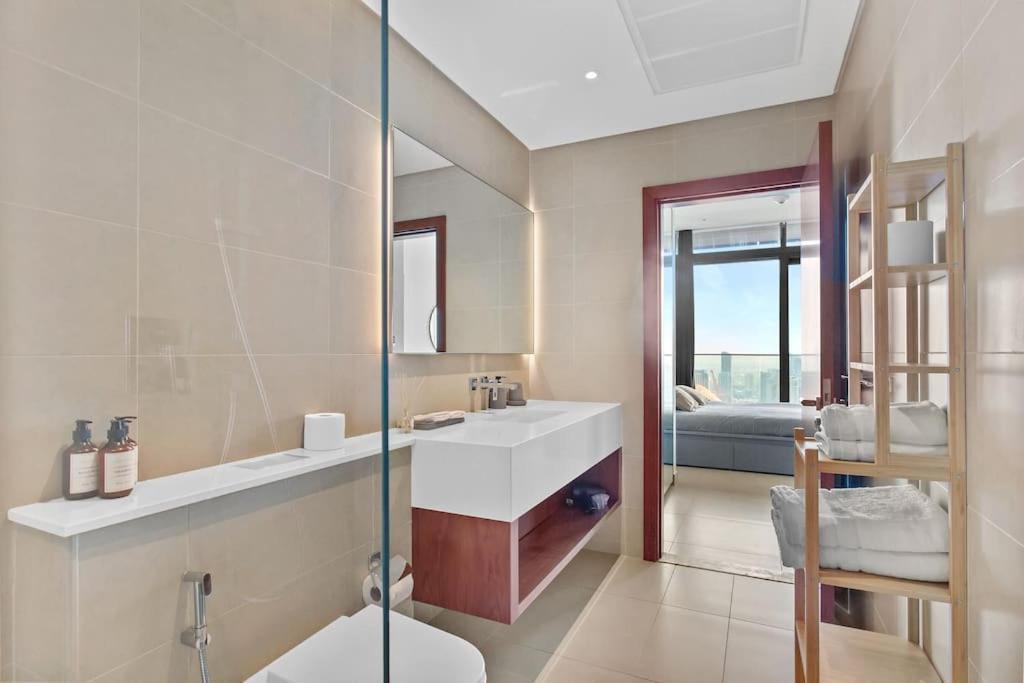 Apartment Marina Gate - Stunning 56 Floor Full Sea Views *