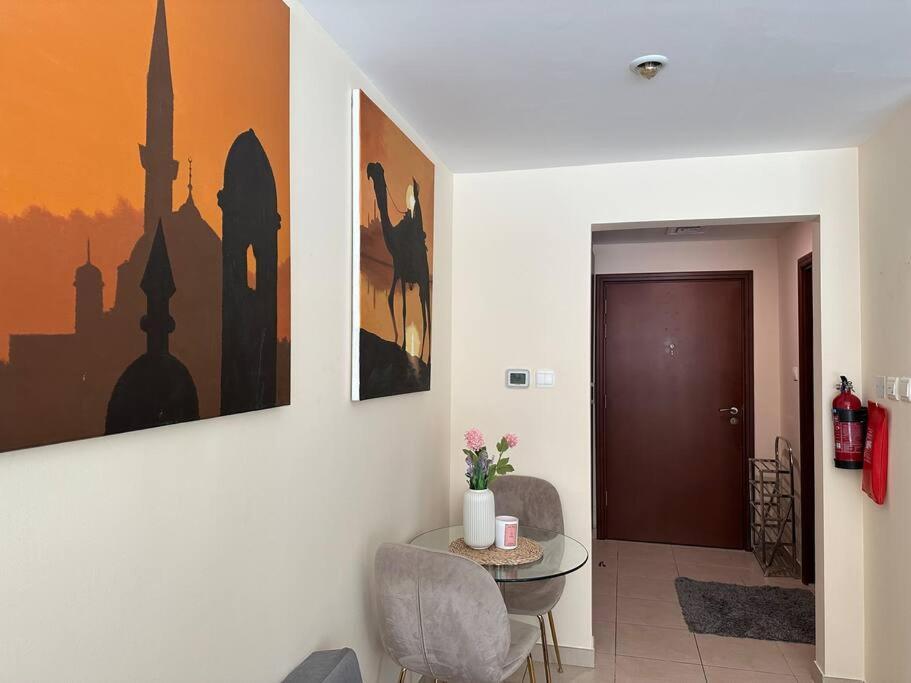 Luxury Near Burj Khalifa Apartment