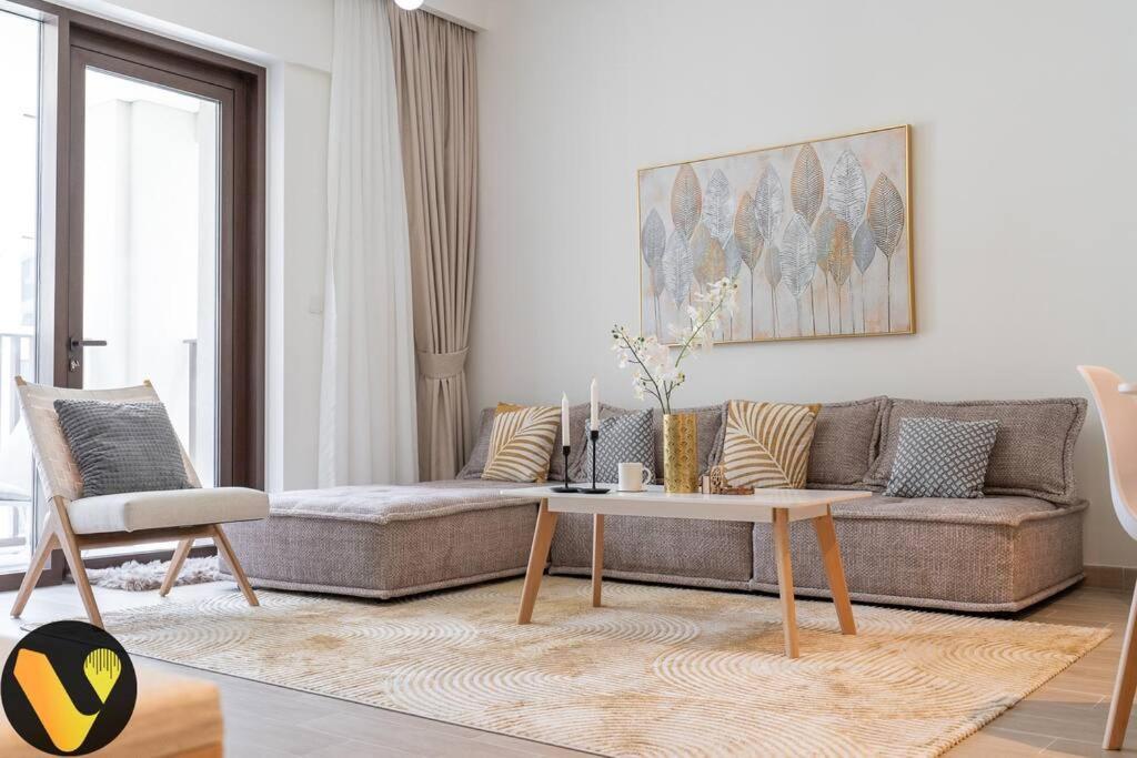 Apartment Vogue Breeze Creek By Emaar
