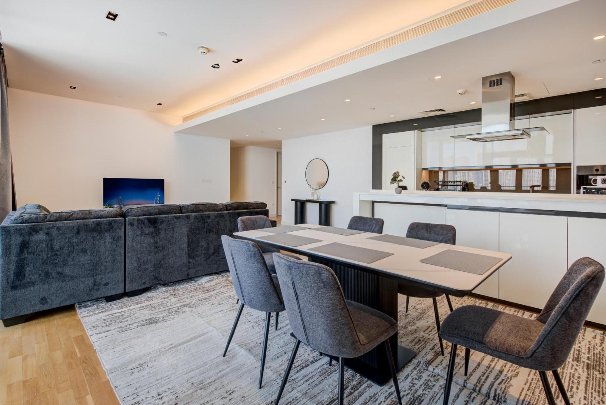 Mira Homes - Newly 2 Bedroom In Bluewaters With Sea View