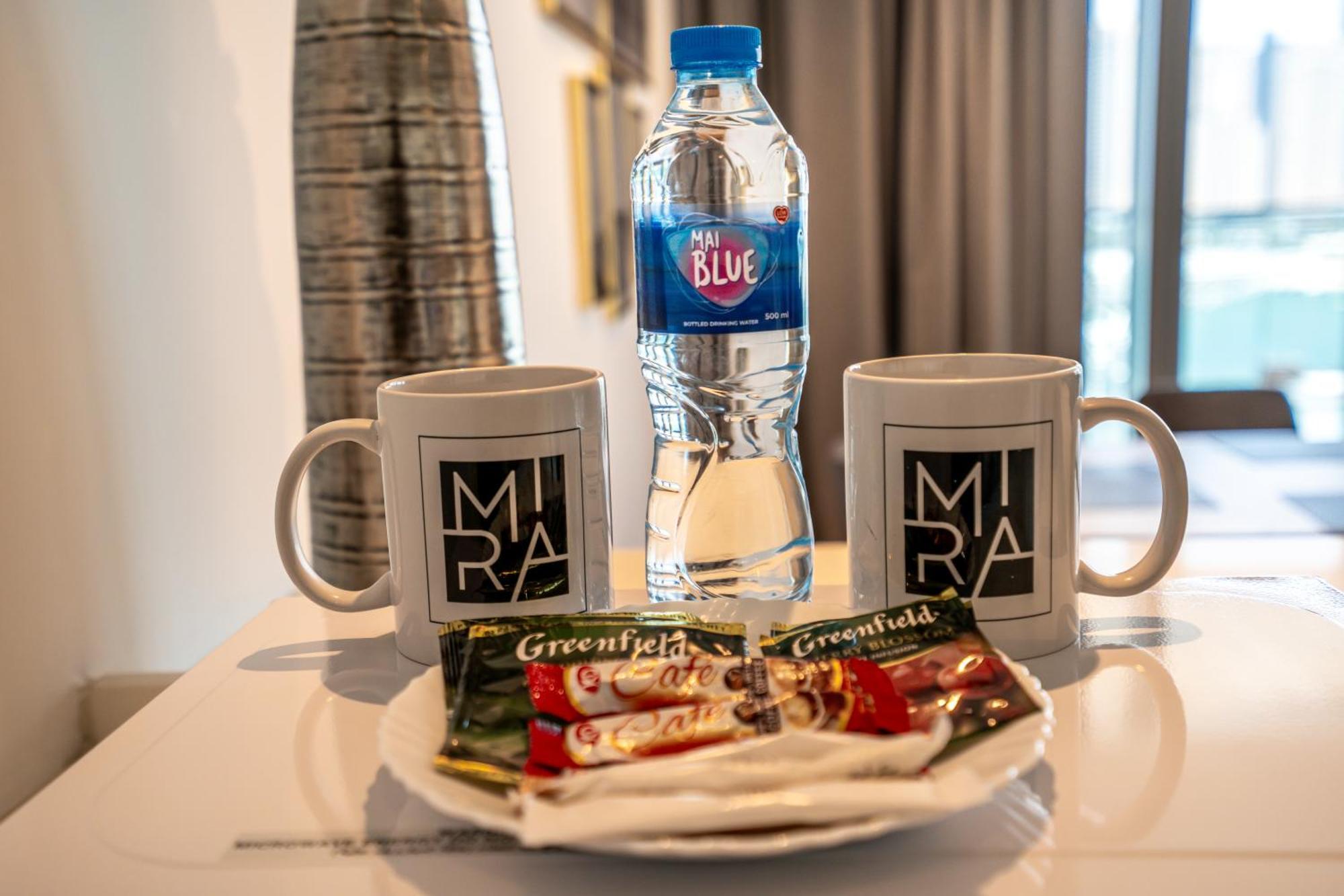 Mira Homes - Newly 2 Bedroom In Bluewaters With Sea View Apartment