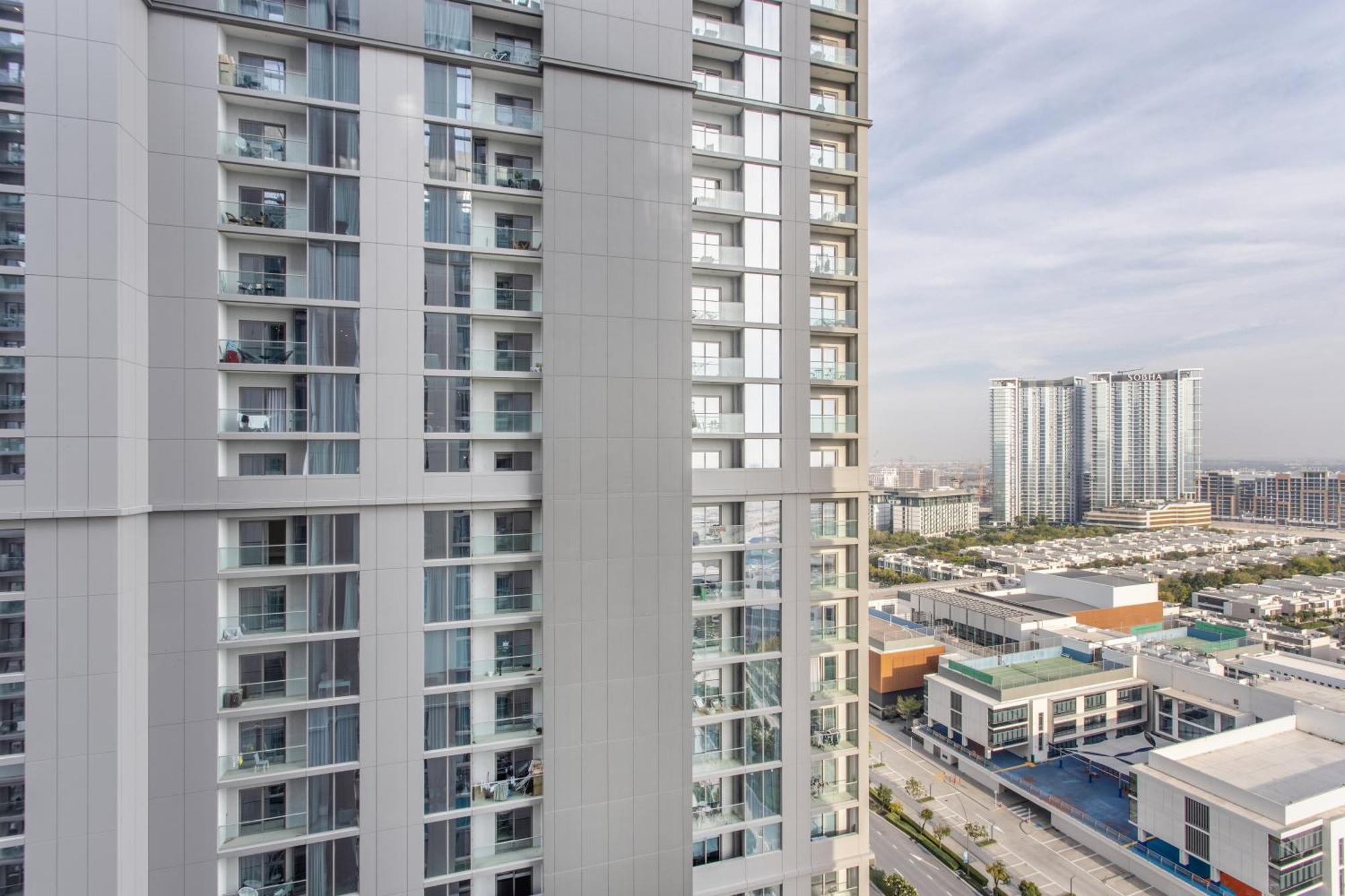 By Latinem Luxury 1br Cv A1507 Near Burj Khalifa Apartment Dubai