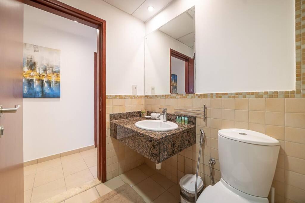 Stonetree - Spacious 2 Bedroom Near Jbr Apartment