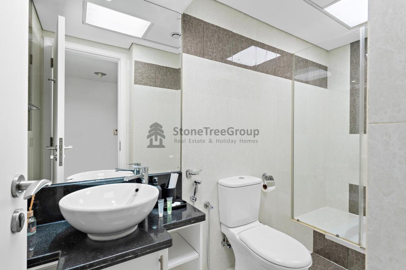 Stonetree - Park Towers - Near The Metro