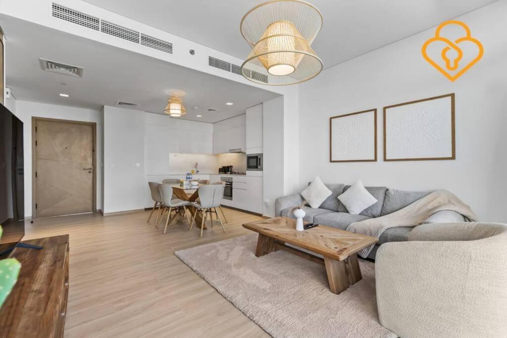 Keysplease 2 Bedroom Water View In Palace Residence, Creek Harbour Apartment *