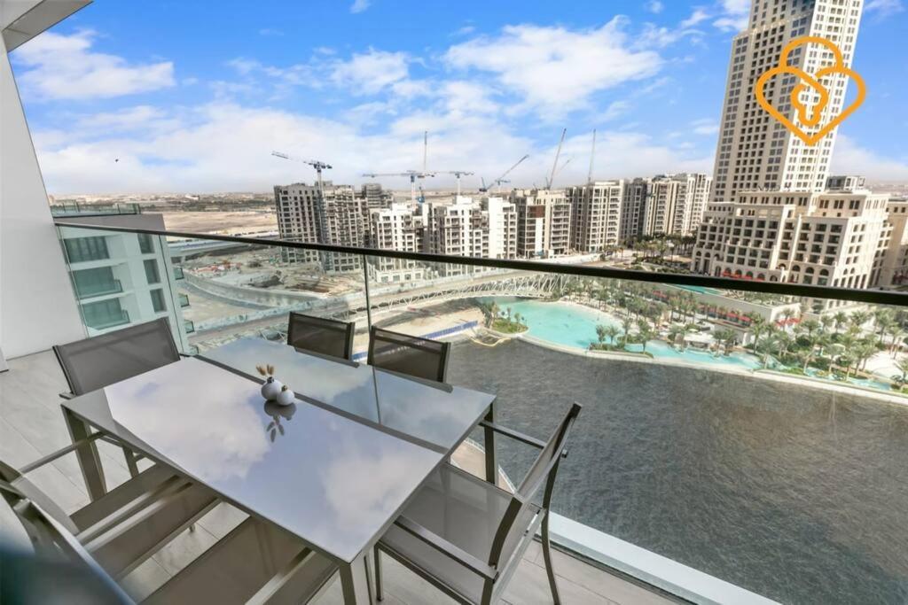 Keysplease 2 Bedroom Water View In Palace Residence, Creek Harbour Apartment
