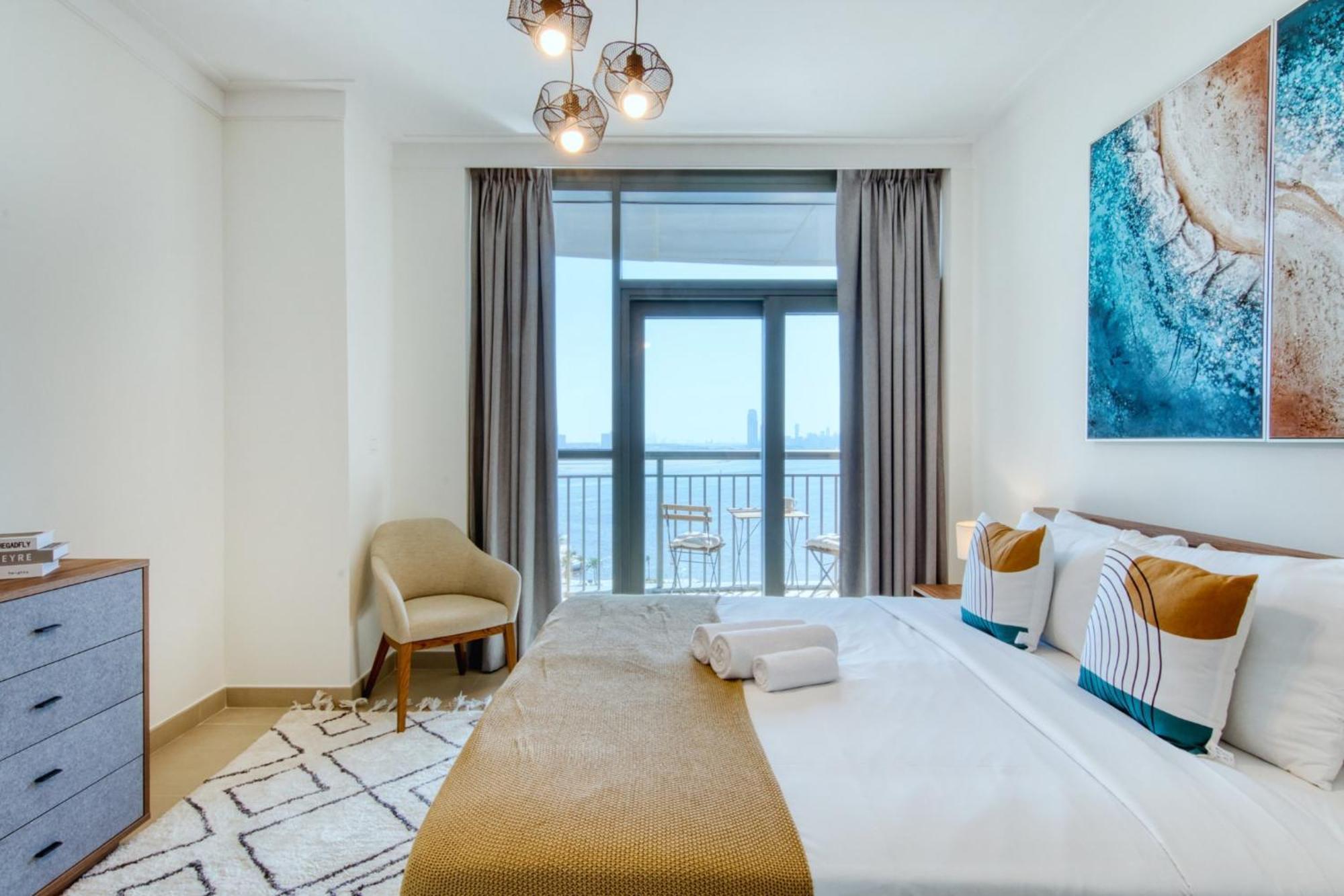 Creek Escape - Astonishing Creek Views Apartment
