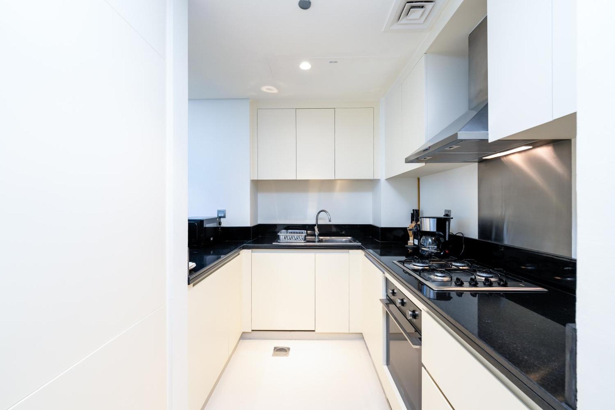 Marco Polo - Splendid 1br Located In Business Bay Apartment