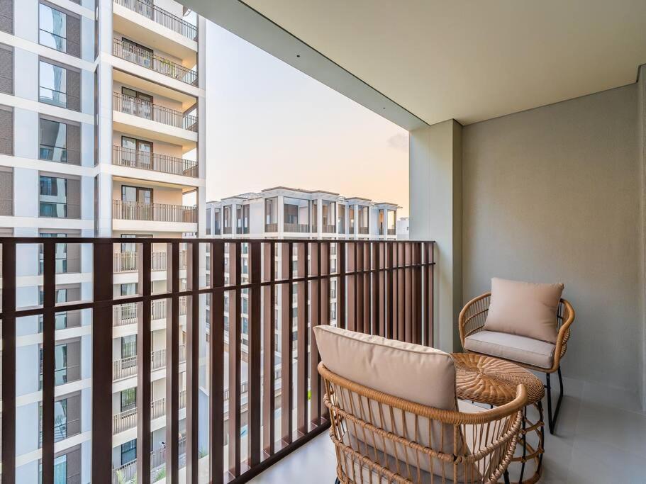 Ravishing Retreat 2br Creek Luxury Abode Apartment Dubai