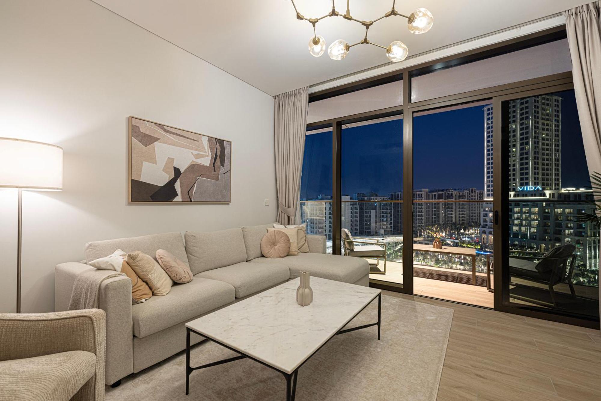 Cozy 2br Retreat With Panoramic Creek Views * Dubai