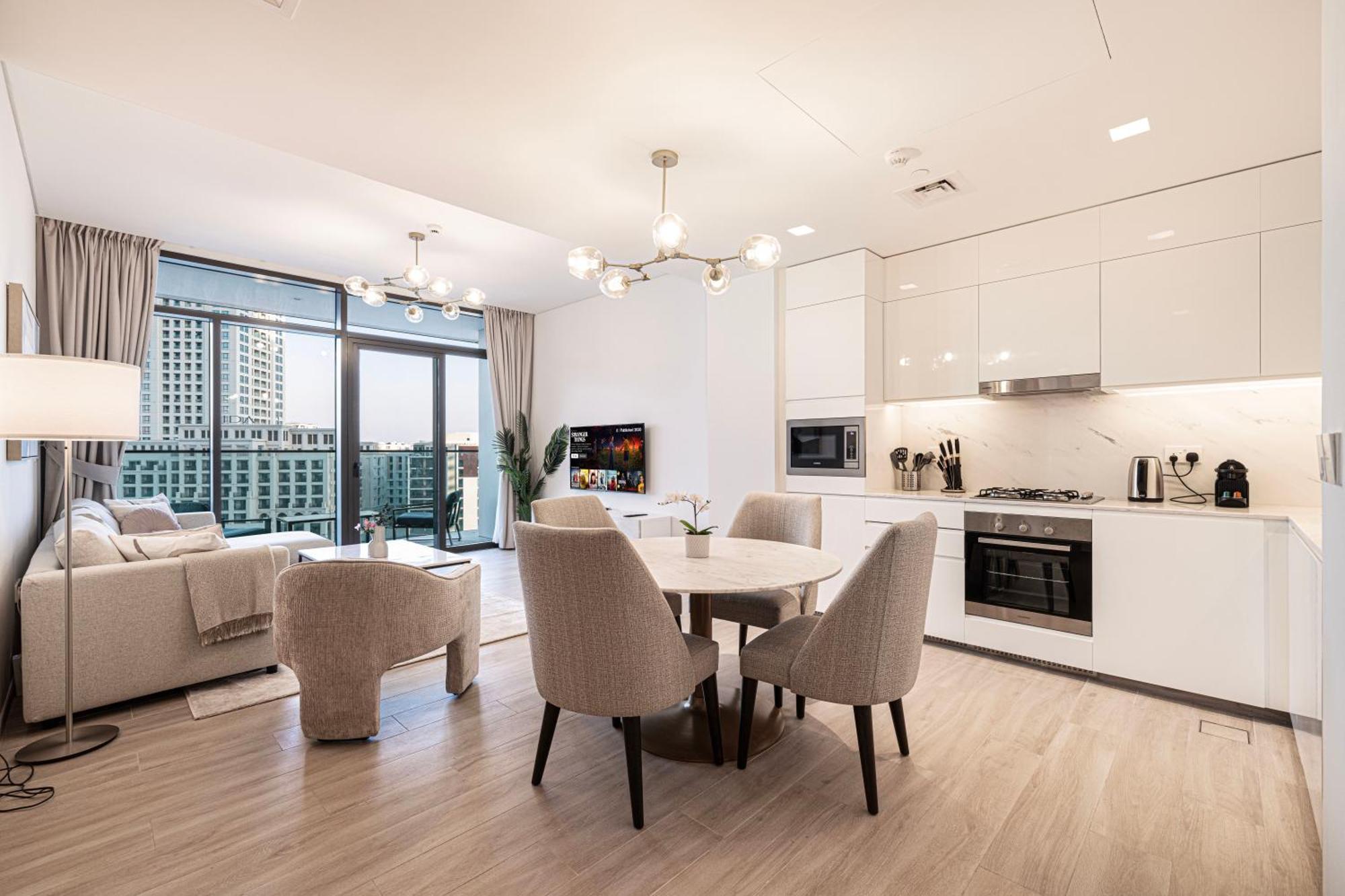 Apartment Cozy 2br Retreat With Panoramic Creek Views *