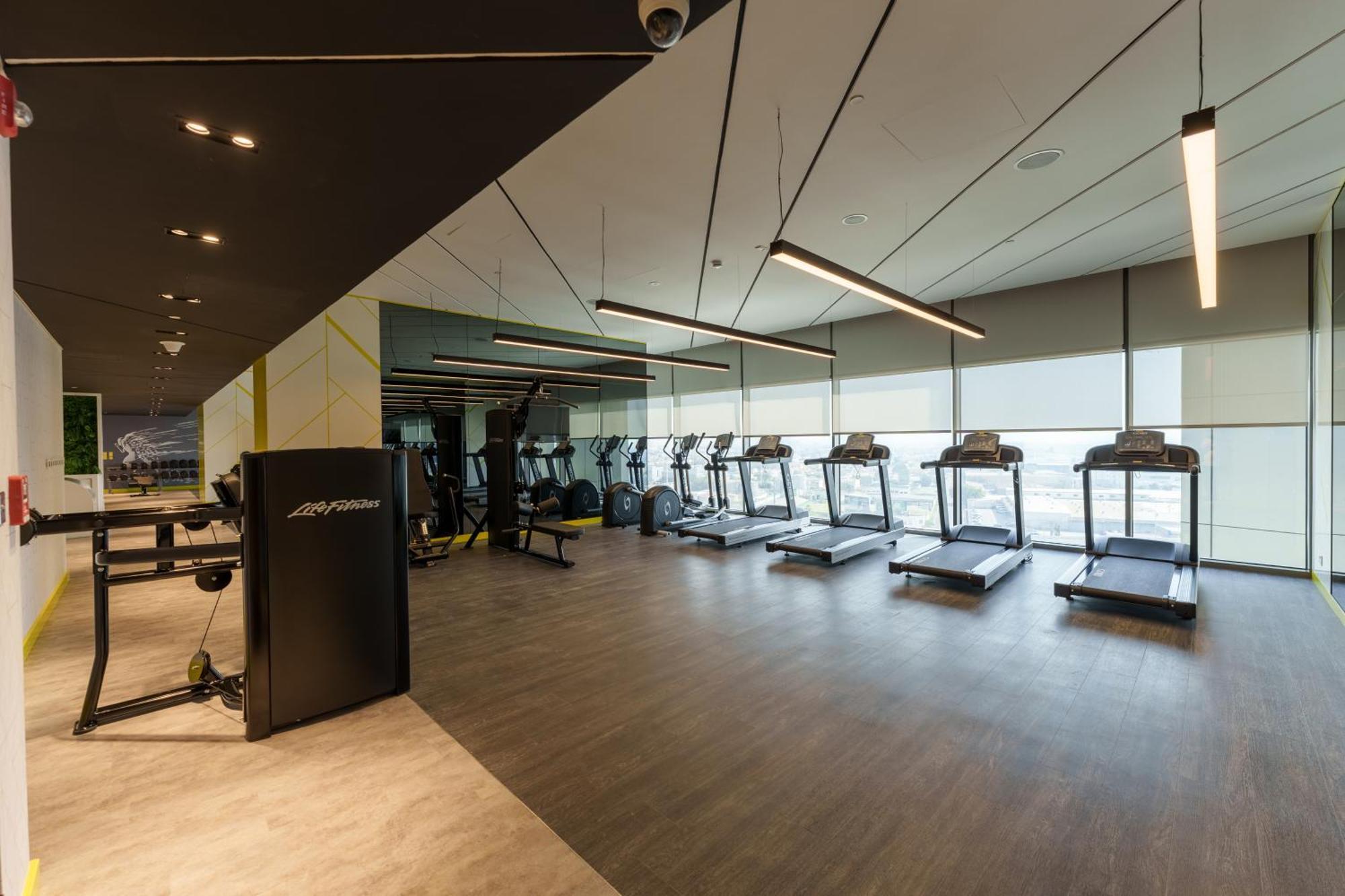 Maison Privee - Chic Retreat In Prime Location Apartment Dubai