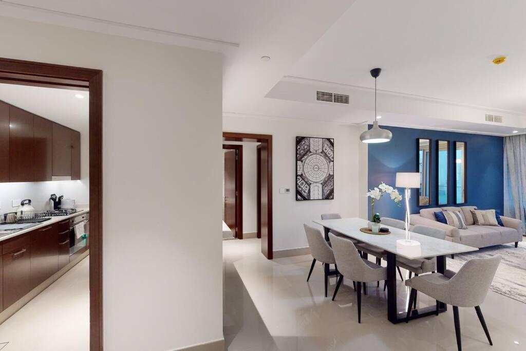 Opera Grand 3br With Fountain Views Apartment Dubai