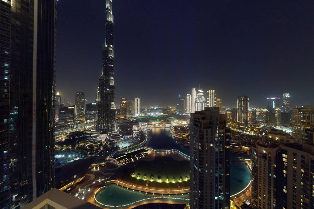 Opera Grand 3br With Fountain Views Apartment