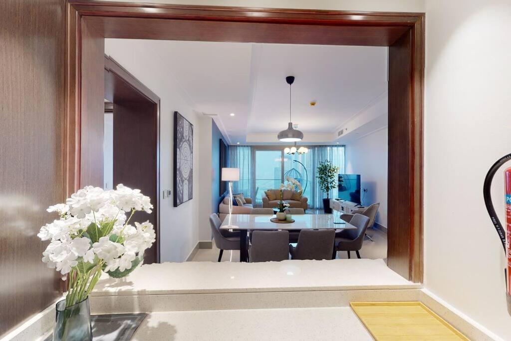 Opera Grand 3br With Fountain Views