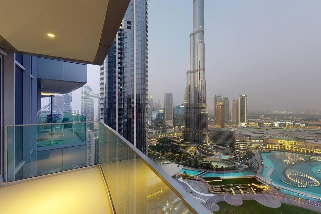 Opera Grand 3br With Fountain Views