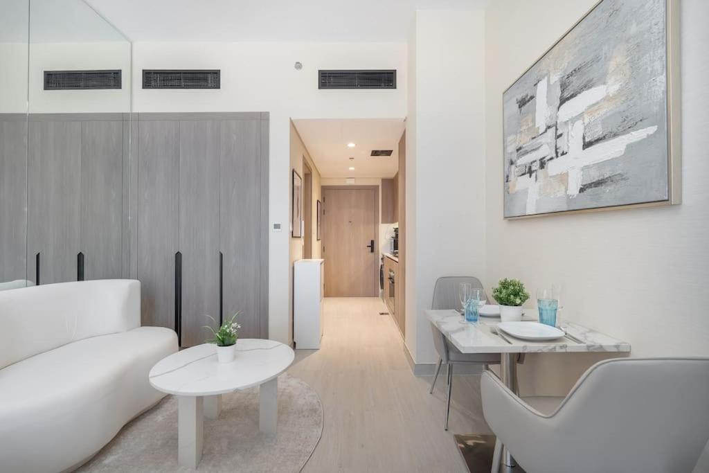 Brand New Building * Czechin * Apartment