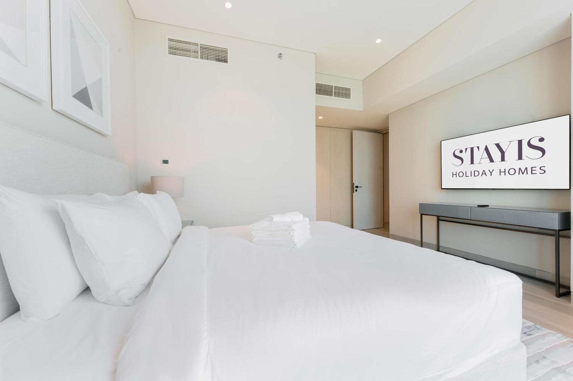 Apartment Stayis -luxurious 2br With Breathtaking Ocean And Marina View Dubai