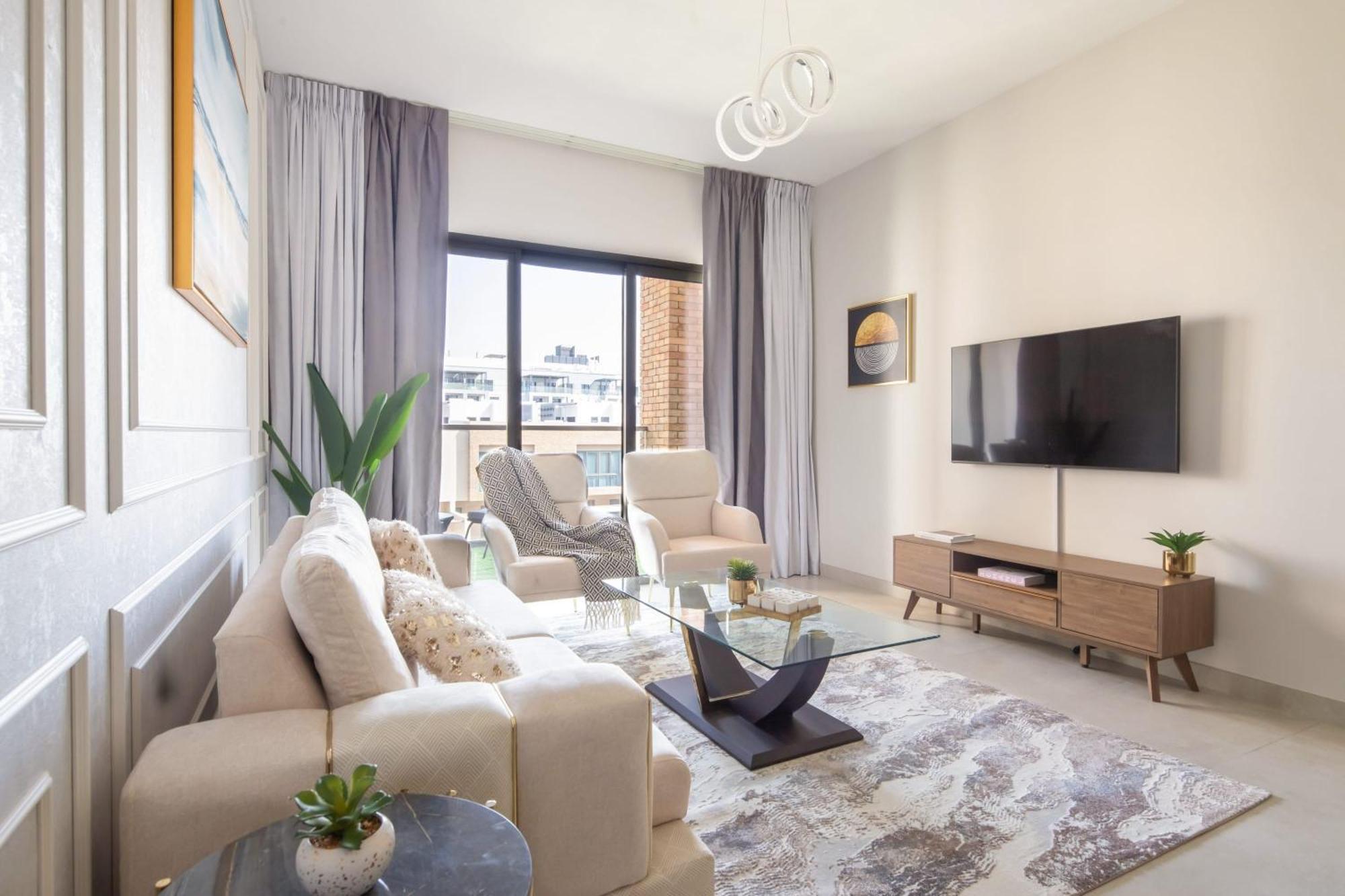 Frank Porter - Eleganz 5 Apartment Dubai