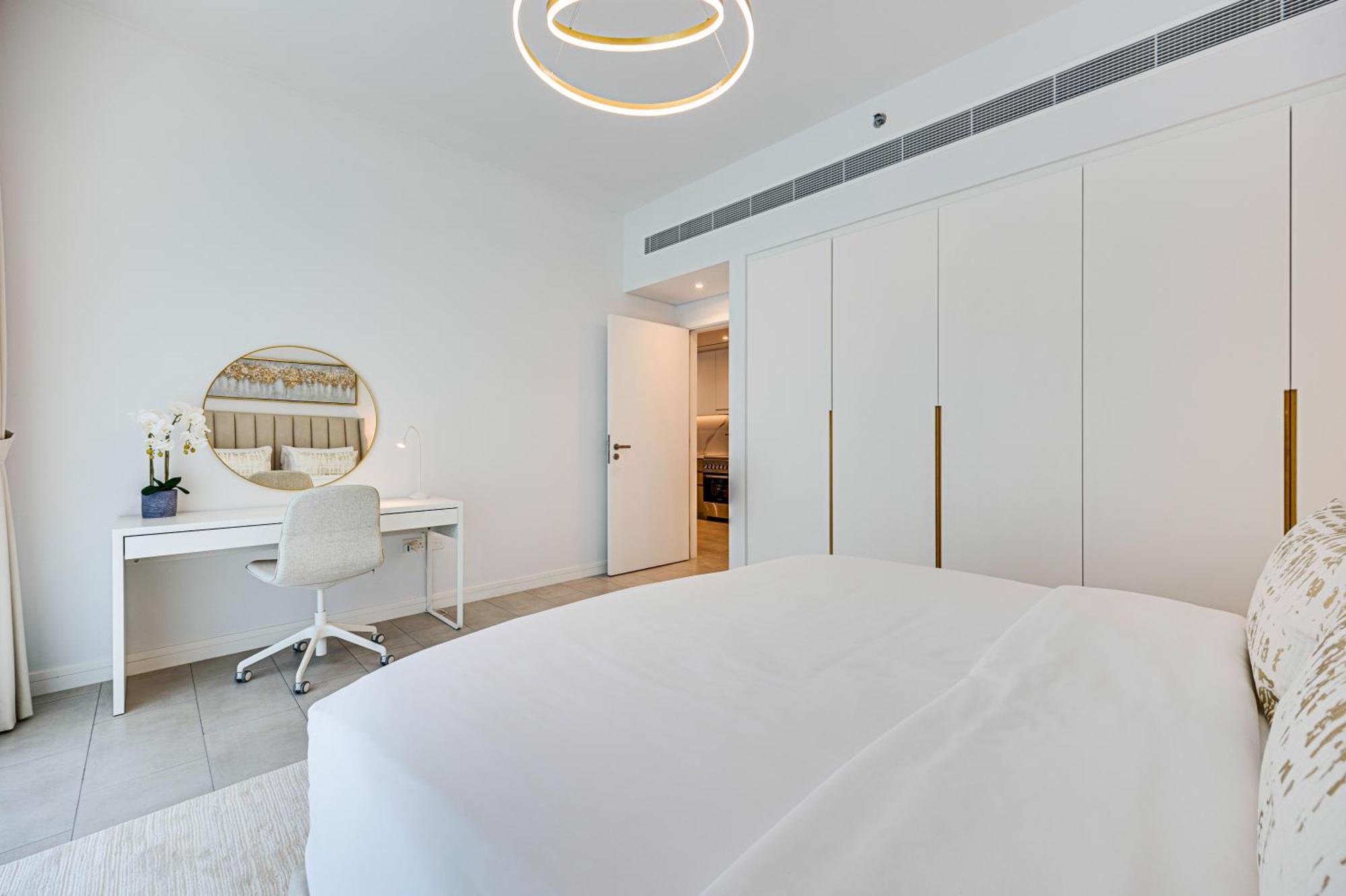 Brand New Spacious 1bd In La Vie On The