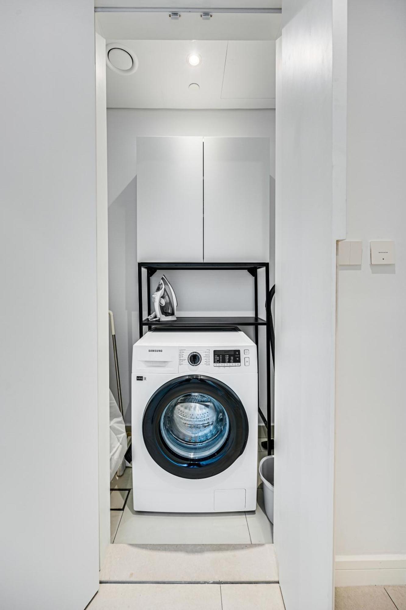 Brand New Spacious 1bd In La Vie On The Dubai