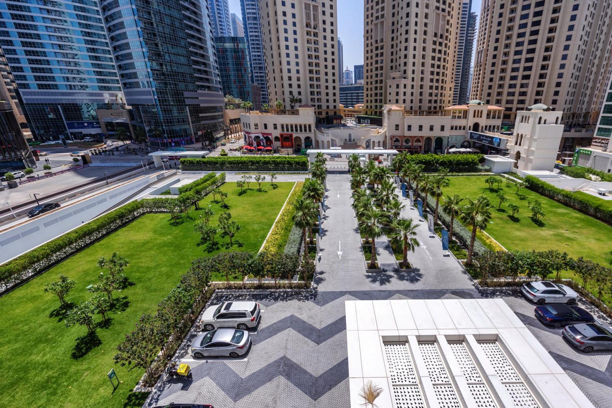 Brand New Spacious 1bd In La Vie On The Dubai