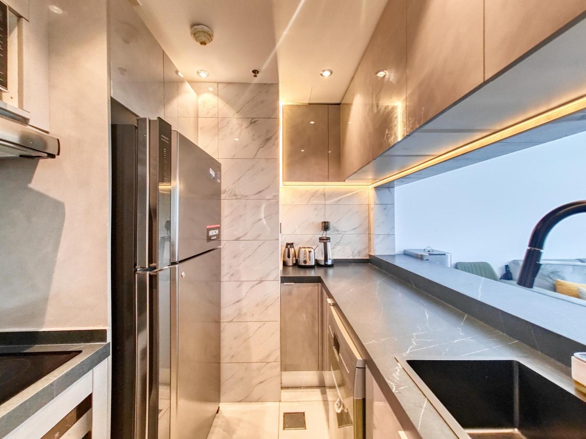 Apartment One Bedroom At Mag214 Jlt By Al Sarya *