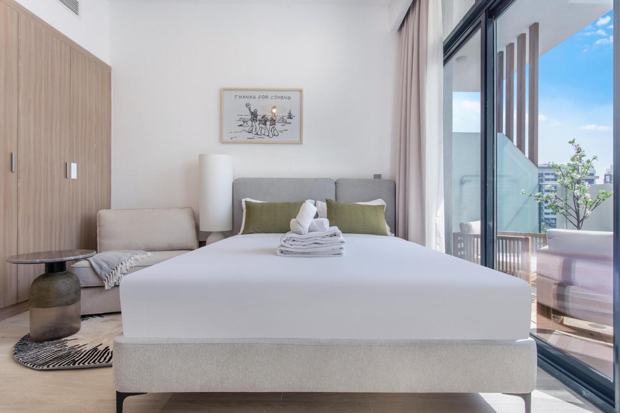 Apartment Stylish & Luxury Riviera 19 2 Adult & 1 Kid Dubai
