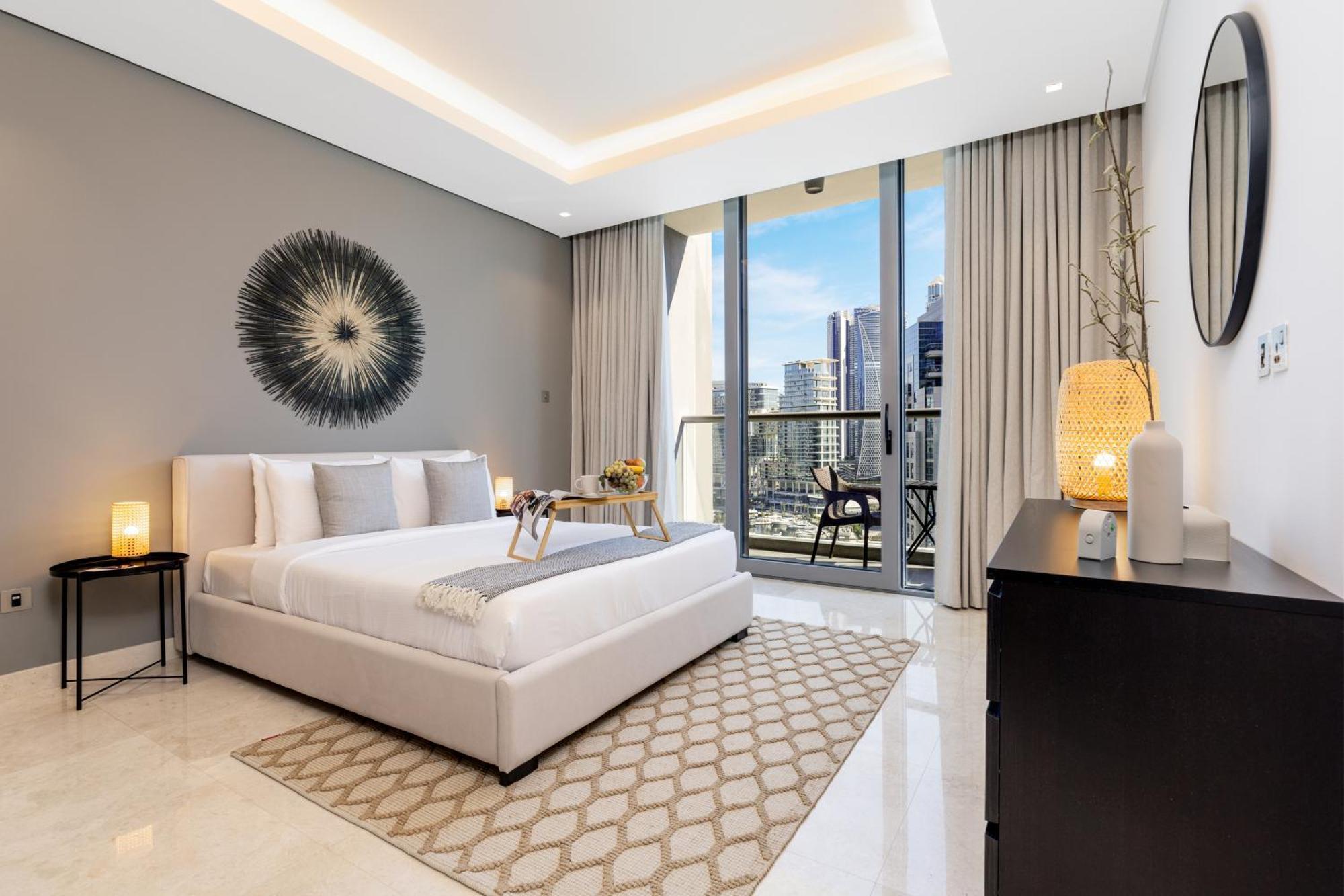 Apartment Maison Privee - Classy Urban Retreat With Amazing Canal Views *