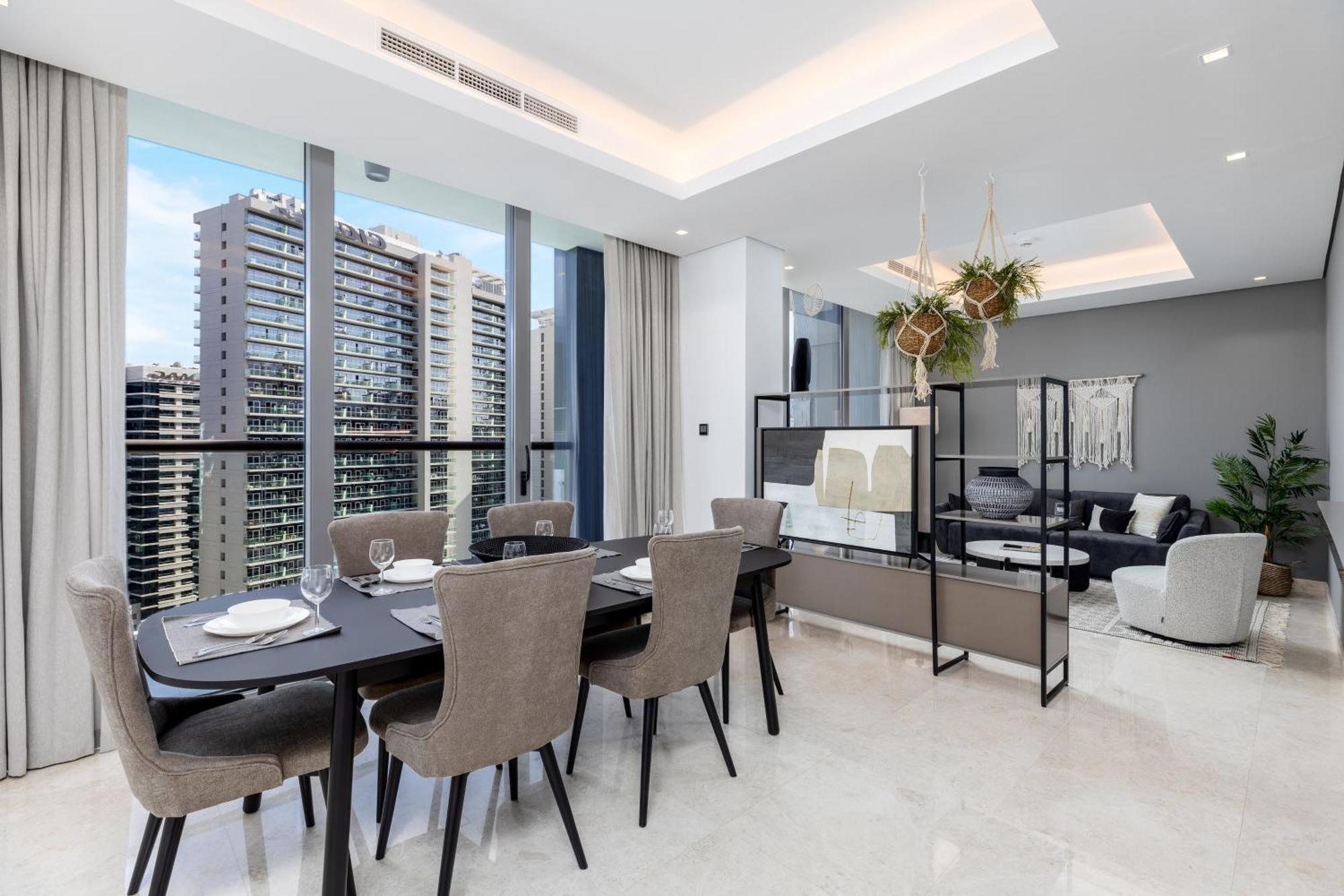 Maison Privee - Classy Urban Retreat With Amazing Canal Views Apartment *