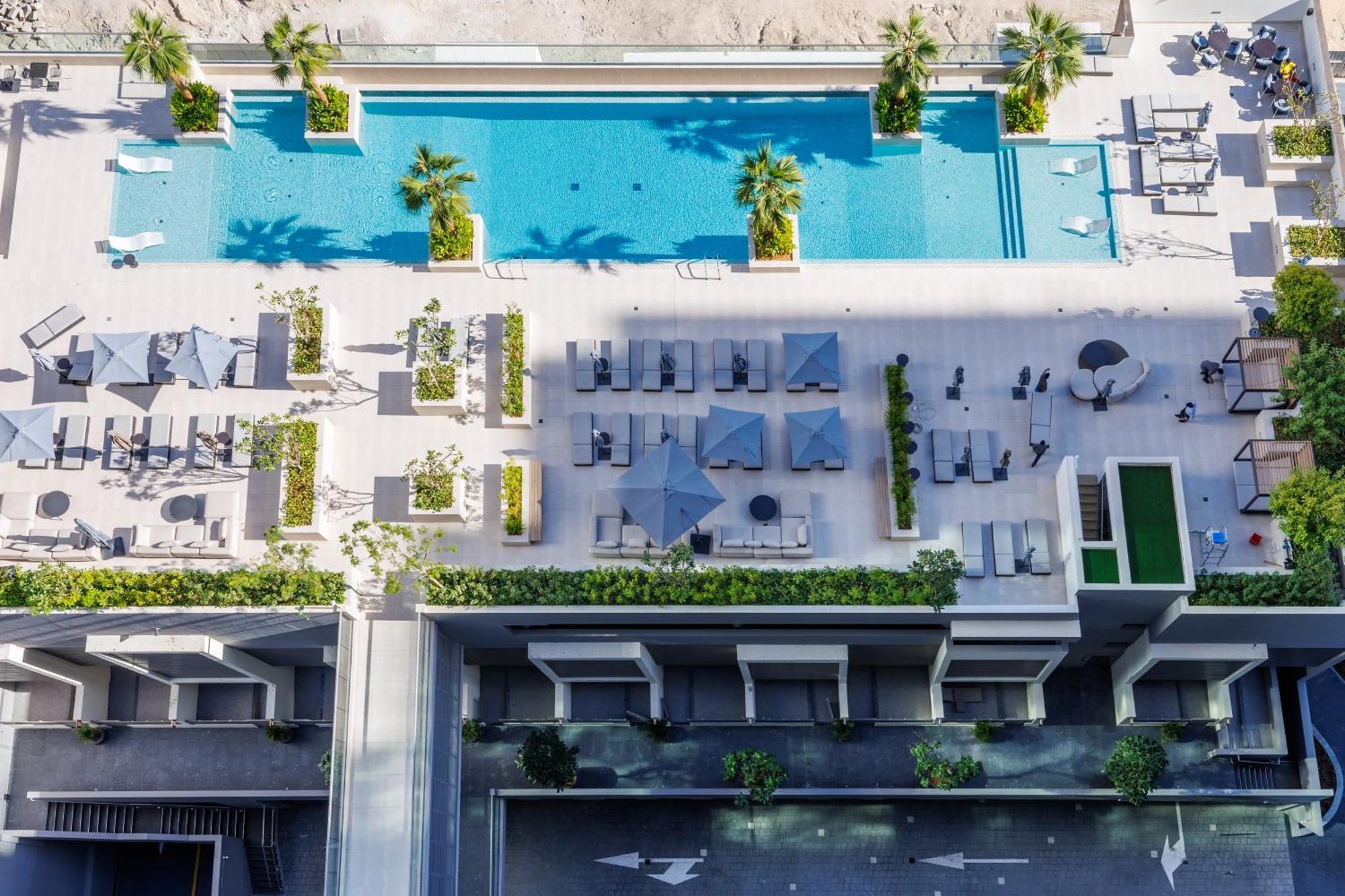 Maison Privee - Classy Urban Retreat With Amazing Canal Views Apartment Dubai