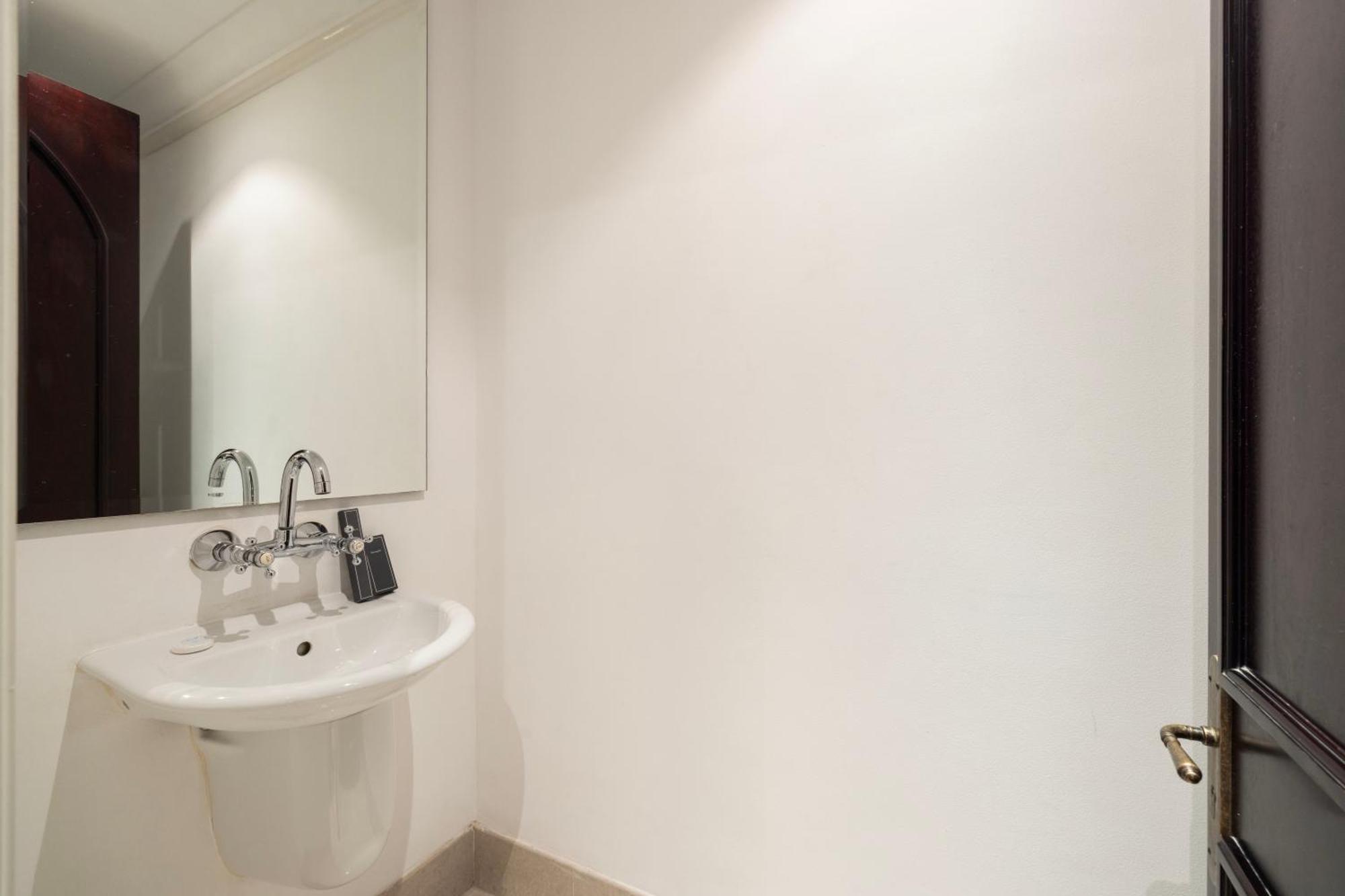 Apartment Old Town Luxury: 1-br With Large Terrace & Burj Khalifa View *