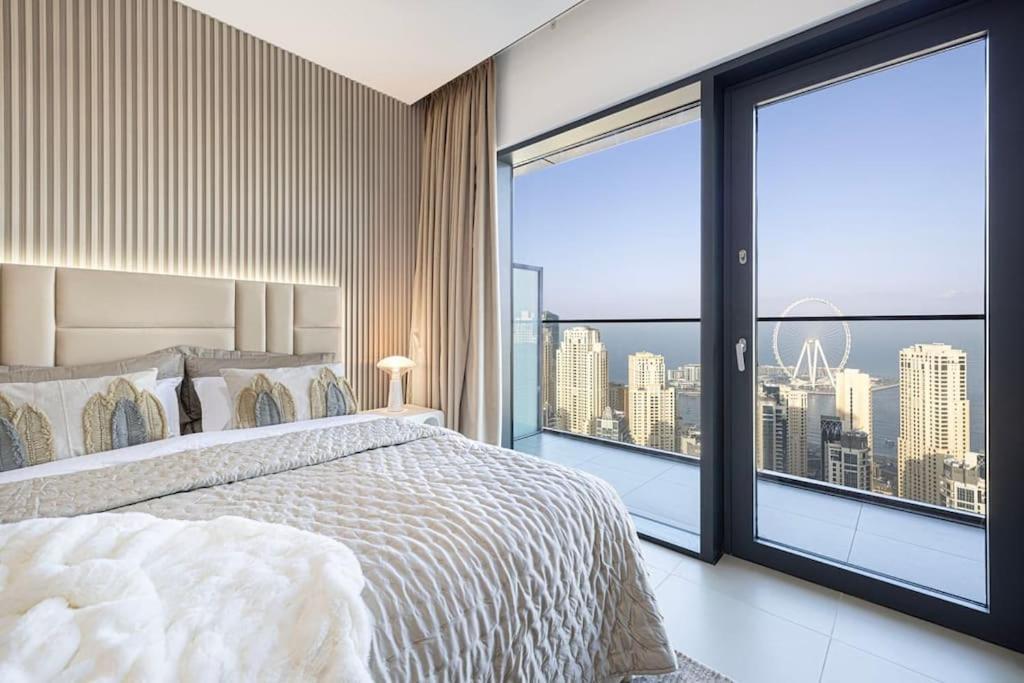 Luxury 3 Bedroom Vida High Floor