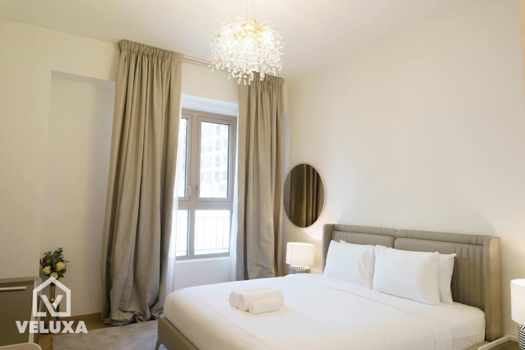 Apartment Veluxa - Stunning Sea View - Luxe 3 Bed In La *