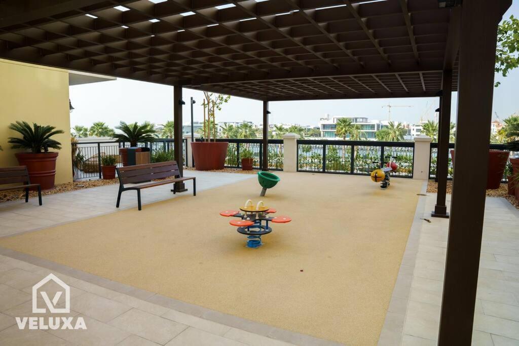 Veluxa - Stunning Sea View - Luxe 3 Bed In La *