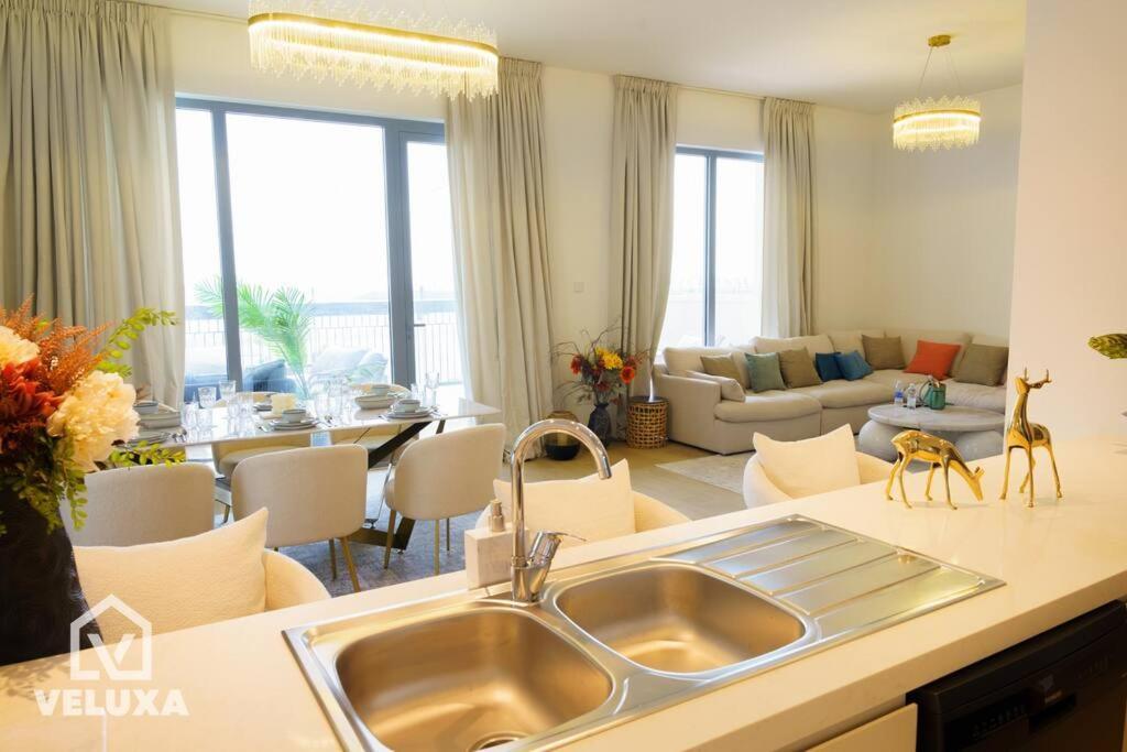 Apartment Veluxa - Stunning Sea View - Luxe 3 Bed In La Dubai