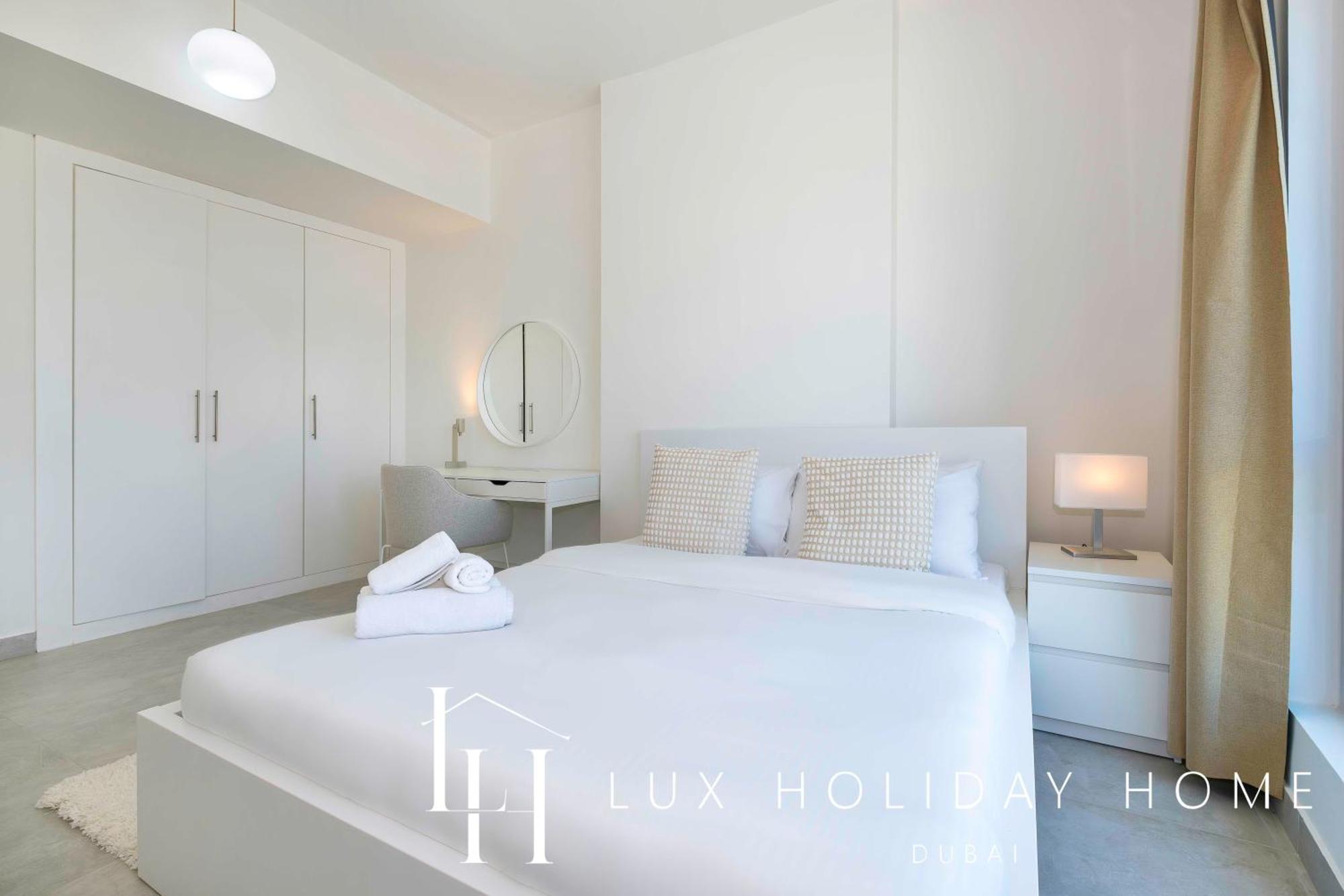 Lux The Icon Tower Jlt Apartment *