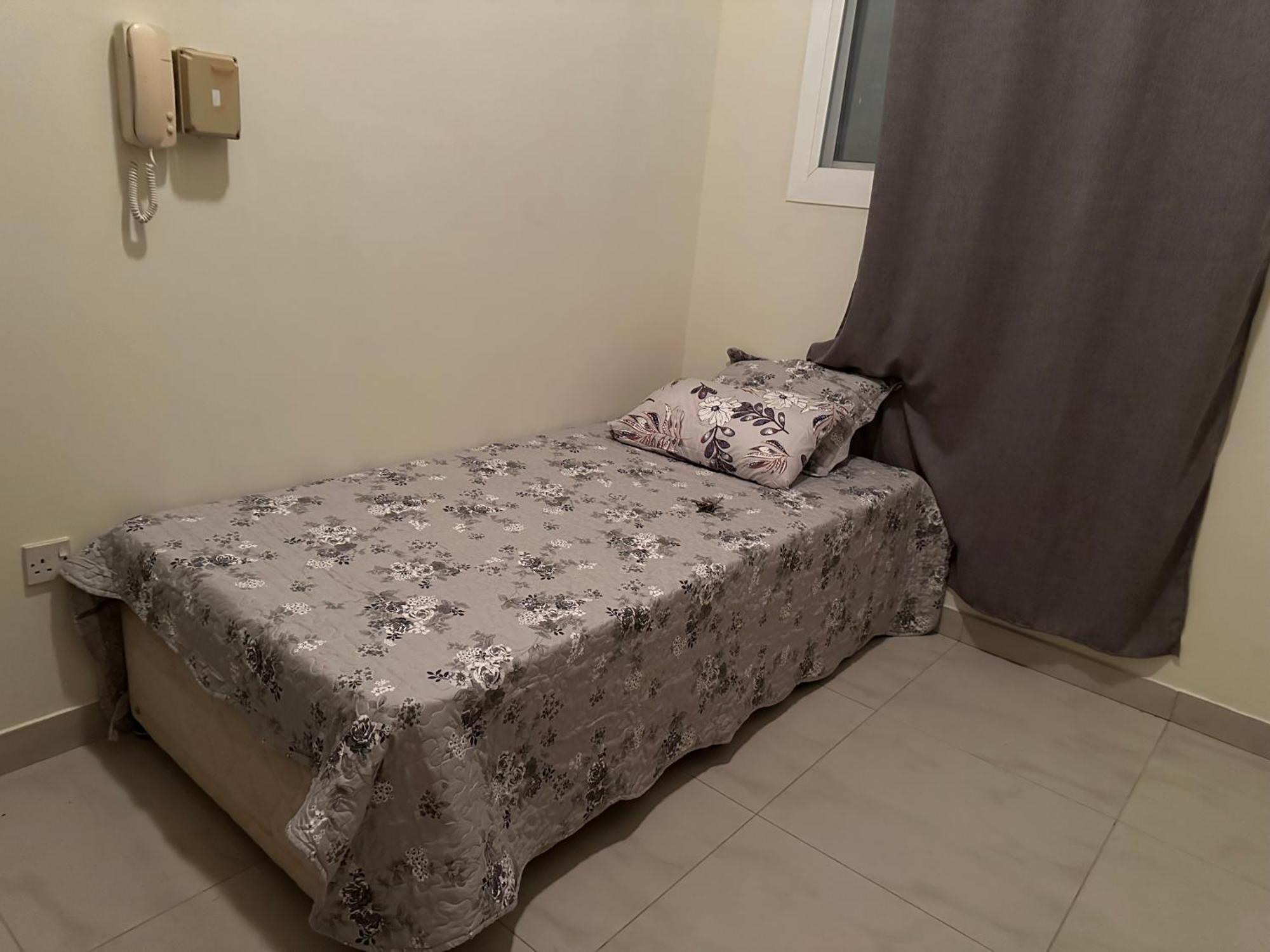 Guest For Girls Or Family Only Guest house *