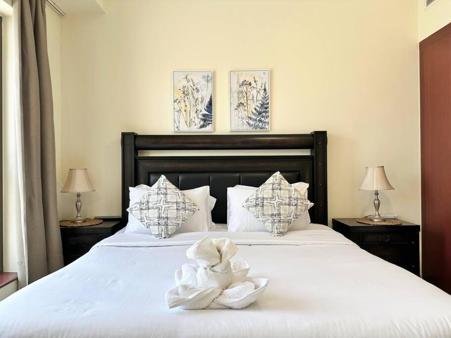 Apartment Stunning Marina Views - Sleeps 4
